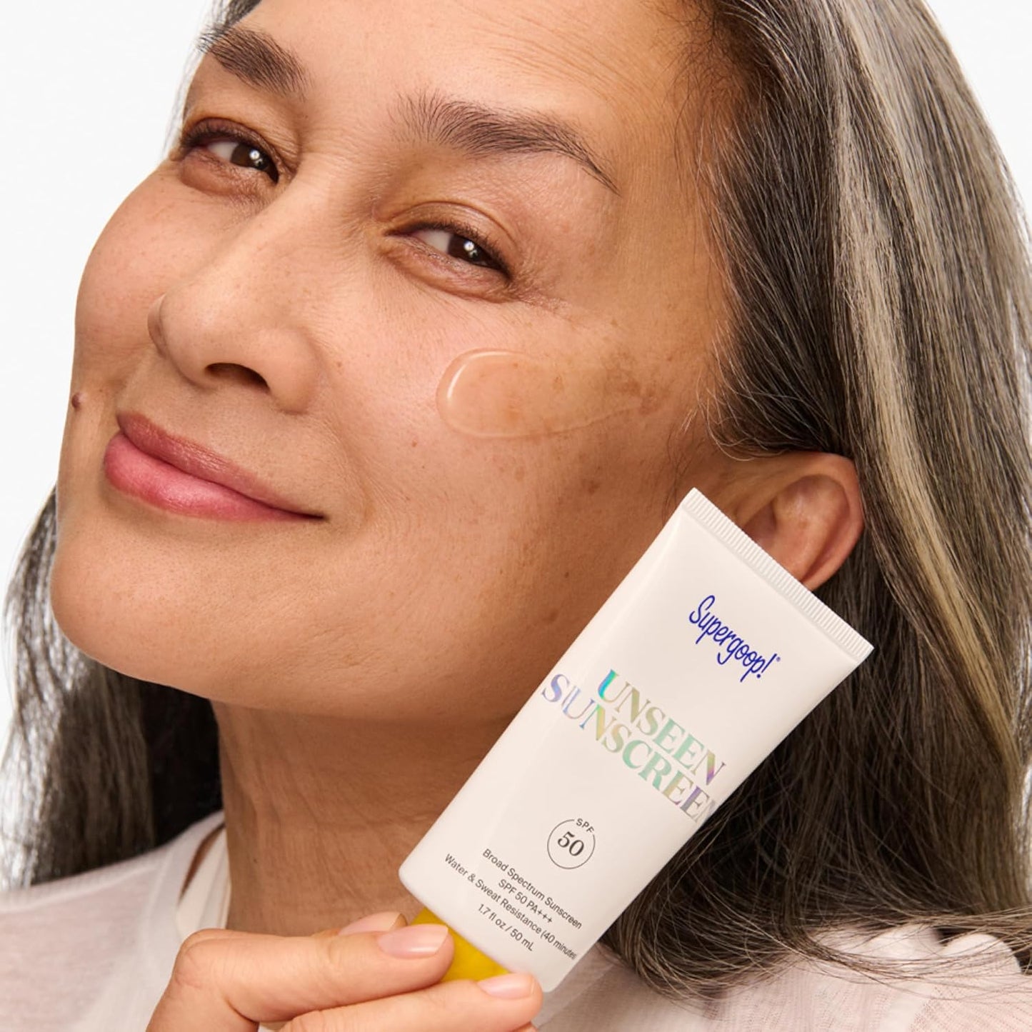 Supergoop! Unseen Sunscreen - Clear & Invisible Face Sunscreen + Broad Spectrum + Makeup-Gripping Primer - Weightless, Scentless, Oil Free - For All Skin Types & Tones